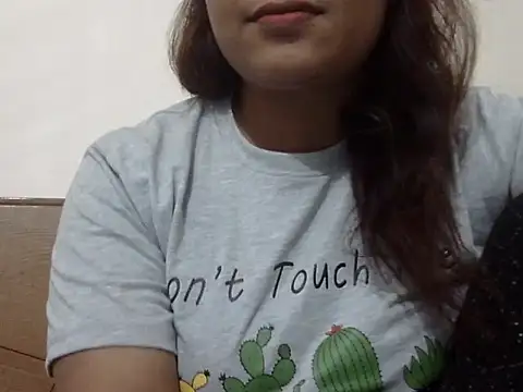 shekira99 online show from October 2025 01:33:02 PM