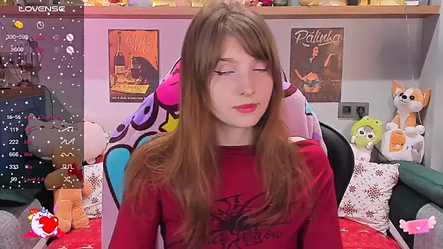 Snapshot of AliceLanley chatting on December 2024 12:23:02 PM AliceLanley online show from December 2024 12:23:02 PM