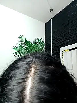 Snapshot of lucia_vonne_ chatting on February 2025 12:17:02 PM lucia vonne online show from February 2025 12:17:02 PM