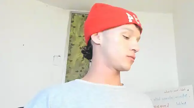 Snapshot of angelcortes chatting on December 2024 06:01:02 PM angelcortes online show from December 2024 06:01:02 PM