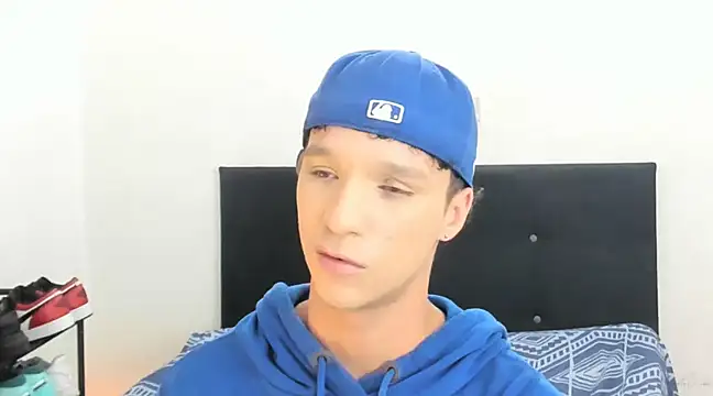 Snapshot of angelcortes chatting on January 2025 05:55:01 AM angelcortes online show from January 2025 05:55:01 AM