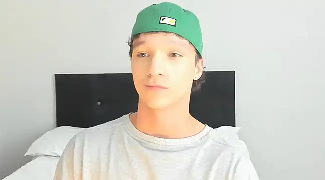 Snapshot of angelcortes chatting on February 2025 11:55:01 PM angelcortes online show from February 2025 11:55:01 PM