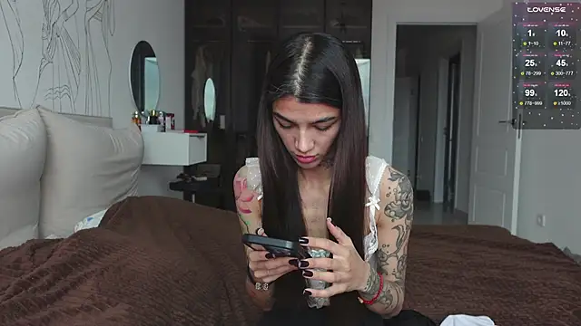 vinkitinkii online show from October 2025 07:32:01 AM