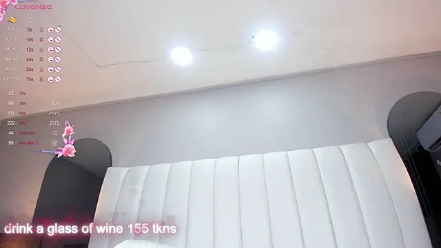 Snapshot of MelanieKlaus chatting on February 2025 07:15:01 AM MelanieKlaus online show from February 2025 07:15:01 AM