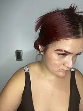 Snapshot of MelanieKlaus chatting on January 2026 10:30:02 PM MelanieKlaus online show from January 2026 10:30:02 PM