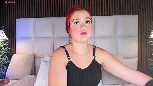 Snapshot of MelanieKlaus chatting on February 2026 11:40:01 AM MelanieKlaus online show from February 2026 11:40:01 AM