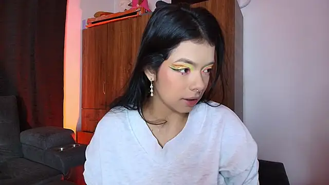 yungelitamor  online show from July 2026 05:42:02 AM