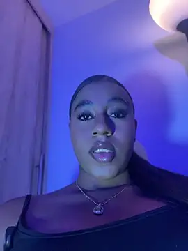 Snapshot of charlotteeruss chatting on July 2026 01:20:01 AM charlotteeruss online show from July 2026 01:20:01 AM