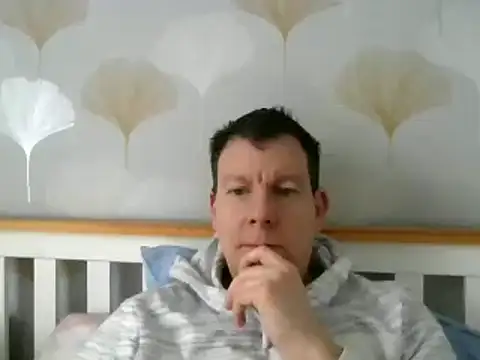 Snapshot of calibersmith chatting on February 2025 09:43:02 AM calibersmith online show from February 2025 09:43:02 AM