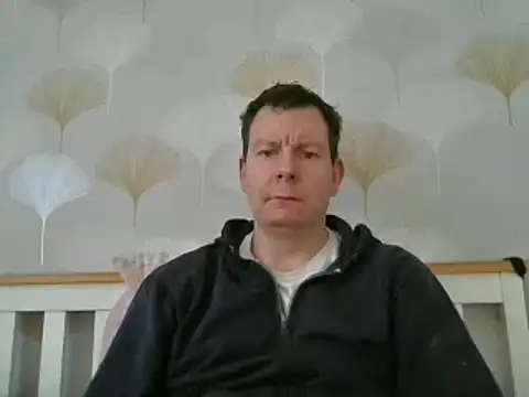 Snapshot of calibersmith chatting on March 2025 09:06:02 AM calibersmith online show from March 2025 09:06:02 AM