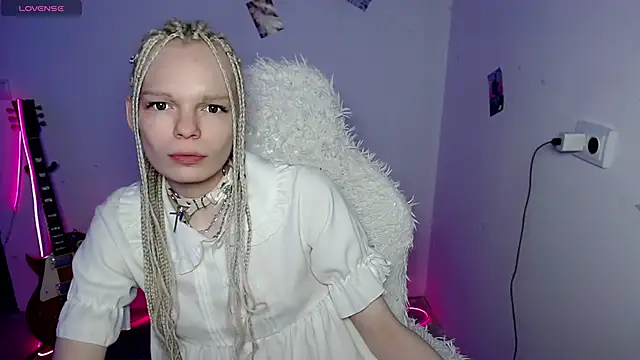 Emily Nyaffee online show from January 2026 05:10:02 AM