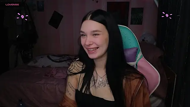 Snapshot of Amanda_Tender chatting on October 2025 11:24:02 PM Amanda Tender online show from October 2025 11:24:02 PM