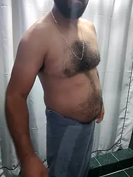 Snapshot of Renooo04 chatting on May 2026 02:39:01 AM Renooo04 online show from May 2026 02:39:01 AM
