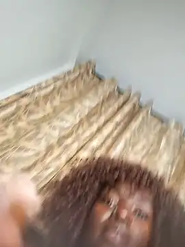 hornycreamybabe online show from September 2025 12:15:01 AM