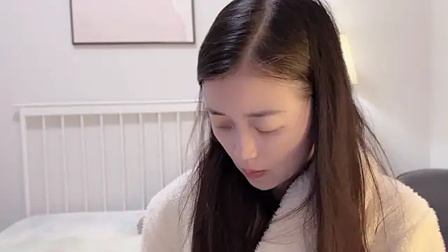 Snapshot of A-xena chatting on March 2025 01:49:01 PM A-xena online show from March 2025 01:49:01 PM