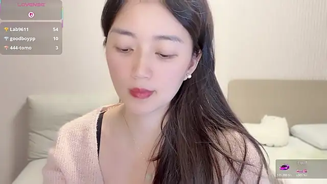 Snapshot of A-xena chatting on October 2025 02:56:02 PM A-xena online show from October 2025 02:56:02 PM