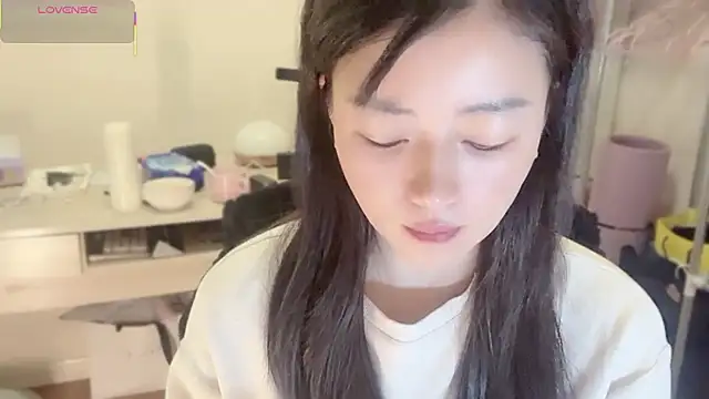 Snapshot of A-xena chatting on December 2025 02:32:02 AM A-xena online show from December 2025 02:32:02 AM