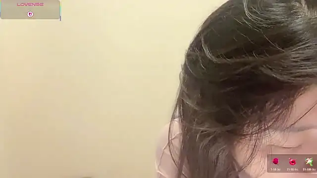 Snapshot of A-xena chatting on December 2025 03:13:02 AM A-xena online show from December 2025 03:13:02 AM