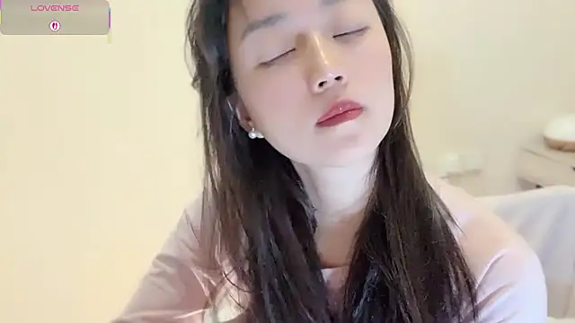 Snapshot of A-xena chatting on December 2025 02:42:02 AM A-xena online show from December 2025 02:42:02 AM