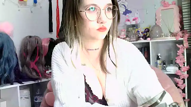 sullye online show from March 2025 06:33:02 PM