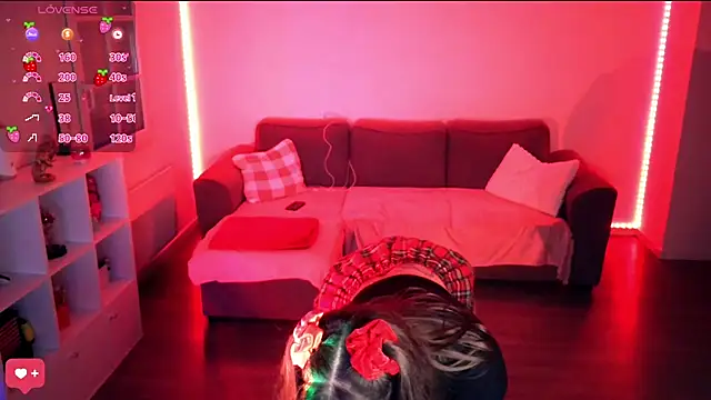 PetiteAngel666 online show from November 2025 02:10:01 AM