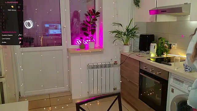 MissLovex online show from December 2025 09:35:02 AM