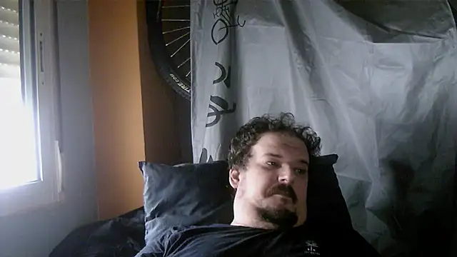 porkorossy online show from October 2025 07:06:01 AM