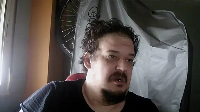 porkorossy online show from October 2025 07:53:02 AM