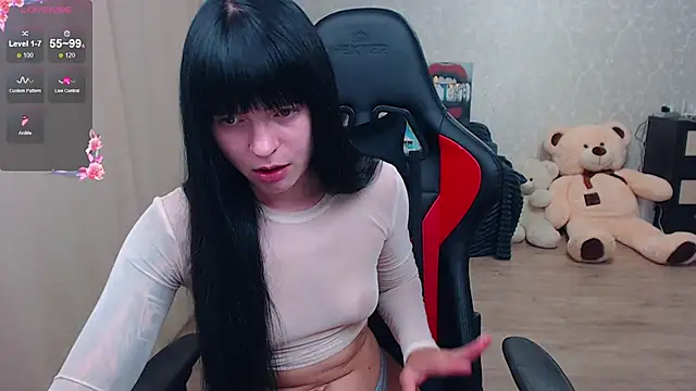 JuicyJess online show from July 2026 07:49:02 PM