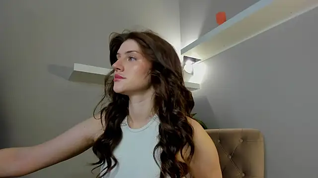 Skinny Alice online show from March 2026 01:02:01 AM