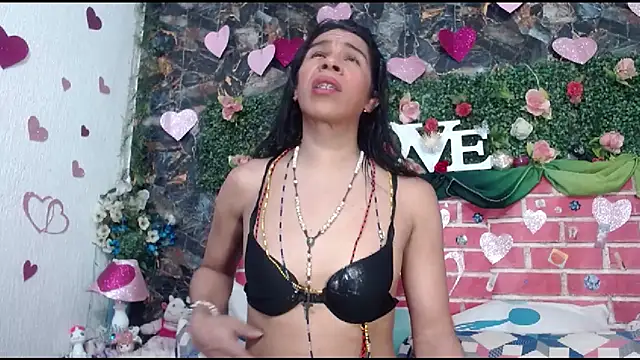 DesireDirtyTS   online show from February 2026 10:44:01 PM