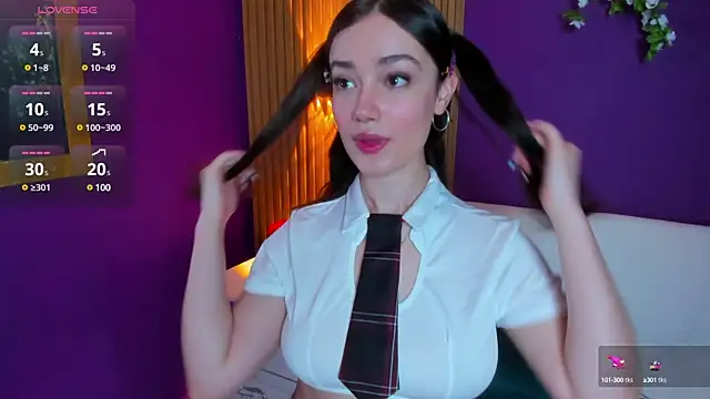 Kate Amaretto  online show from December 2024 07:53:02 PM