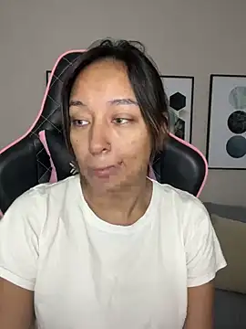 DianaHopson online show from February 2025 10:23:01 AM