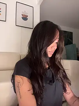 DianaHopson online show from January 2026 07:56:02 PM