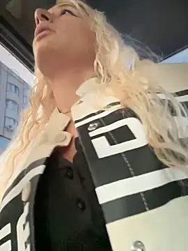 Ella Charm online show from September 2025 04:07:01 PM