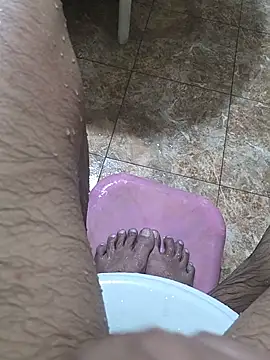 Snapshot of surfer_fun29 chatting on March 2025 04:21:01 AM surfer fun29 online show from March 2025 04:21:01 AM