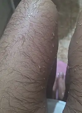 Snapshot of surfer_fun29 chatting on September 2025 06:29:02 AM surfer fun29 online show from September 2025 06:29:02 AM