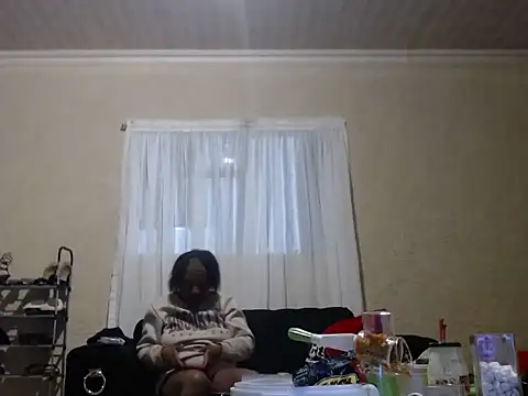 Snapshot of Sister2033 chatting on May 2026 04:24:02 PM Sister2033 online show from May 2026 04:24:02 PM