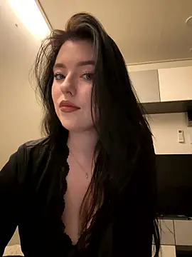 Angela Fosterr online show from January 2026 12:43:01 PM