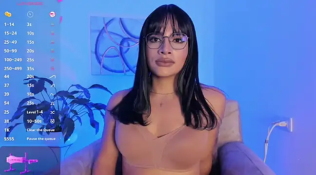 Snapshot of dahnia- chatting on February 2025 06:29:01 AM dahnia- online show from February 2025 06:29:01 AM