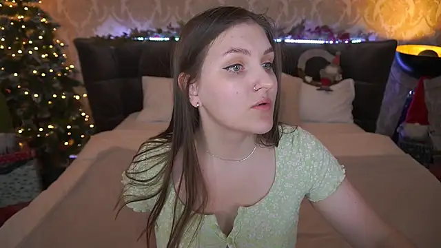 EmmyCharmm online show from December 2024 09:56:01 AM