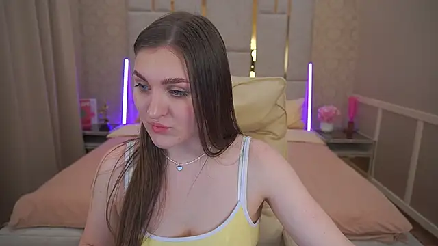 EmmyCharmm online show from March 2025 08:12:02 AM