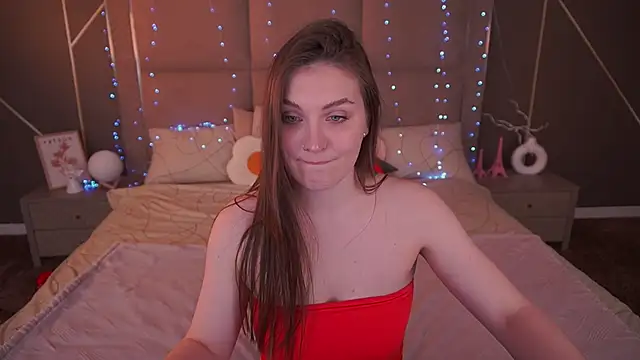 EmmyCharmm online show from March 2026 06:42:01 AM