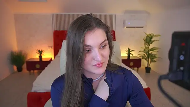 Snapshot of EmmyCharmm chatting on June 2026 05:49:02 AM EmmyCharmm online show from June 2026 05:49:02 AM