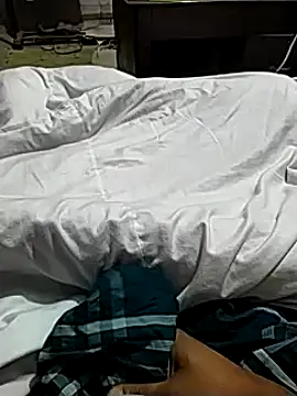 Snapshot of Niladri1410 chatting on January 2025 04:57:01 PM Niladri1410 online show from January 2025 04:57:01 PM