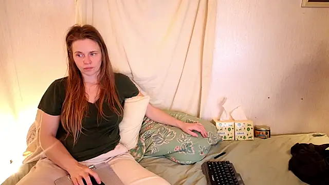 xxpixeyxx online show from April 2026 12:03:02 PM