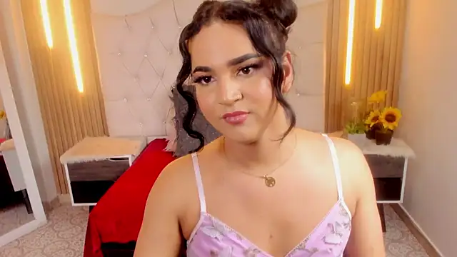 Andrys  online show from October 2025 08:52:01 PM