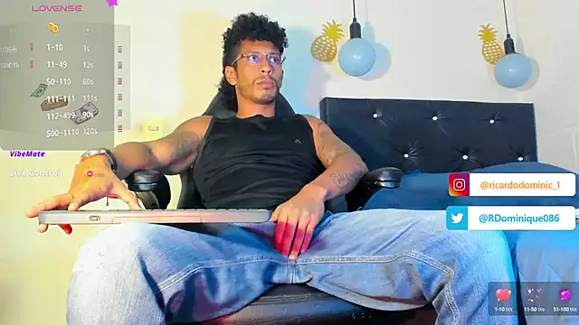 FuckHardlove online show from February 2025 02:38:02 AM