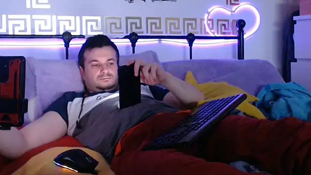 Snapshot of erotico69xxx chatting on January 2025 11:00:01 PM erotico69xxx online show from January 2025 11:00:01 PM