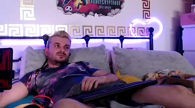 Snapshot of erotico69xxx chatting on February 2025 12:43:01 AM erotico69xxx online show from February 2025 12:43:01 AM